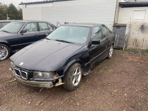 Bmw e36 318i dijelovi djelovi bih papiri