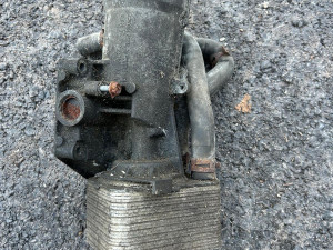 045115389E HLADNJAK ULJA 1.9 tdi GOLF SKODA AUDI