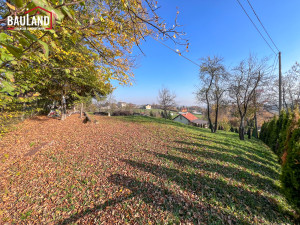 Prostrana parcela površine 2317m2/ Rakovica