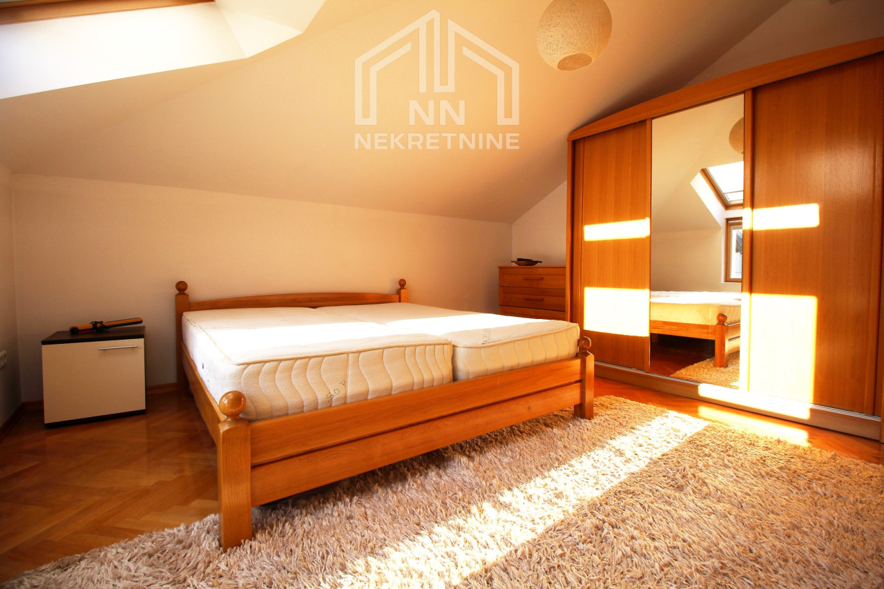 NN Nekretnine : Trosoban stan - Bistrik - Stari Grad 10