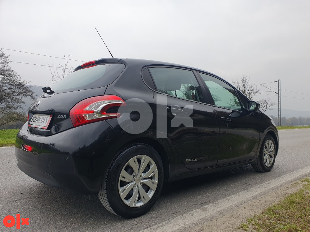 Peugeot 208 1.2/60KW*2014god*NAVIGACIJA*KLIMA