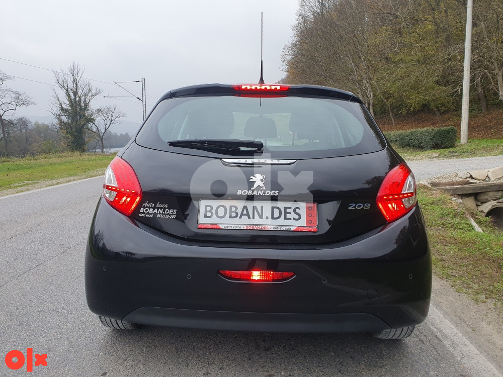 Peugeot 208 1.2/60KW*2014god*NAVIGACIJA*KLIMA