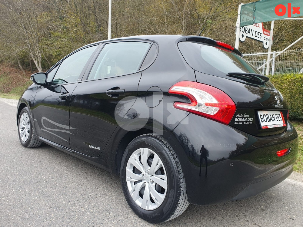 Peugeot 208 1.2/60KW*2014god*NAVIGACIJA*KLIMA