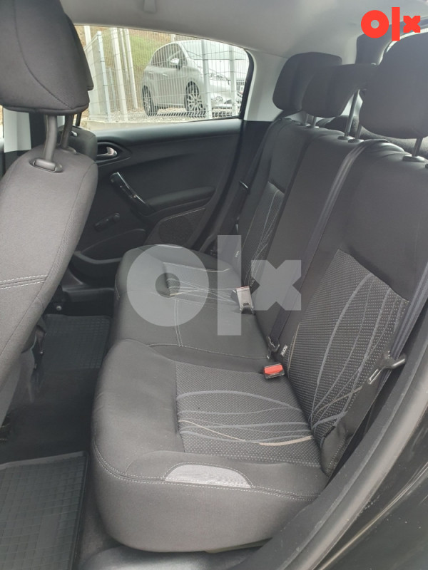 Peugeot 208 1.2/60KW*2014god*NAVIGACIJA*KLIMA