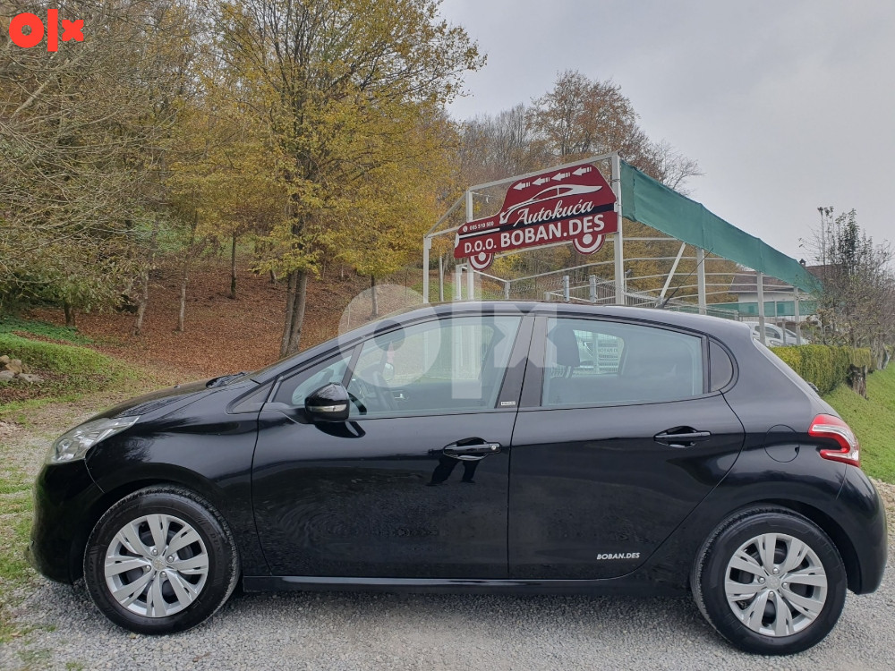 Peugeot 208 1.2/60KW*2014god*NAVIGACIJA*KLIMA