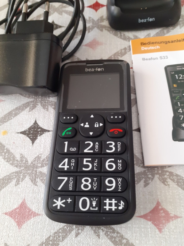 Mobitel Bea fon  S 33