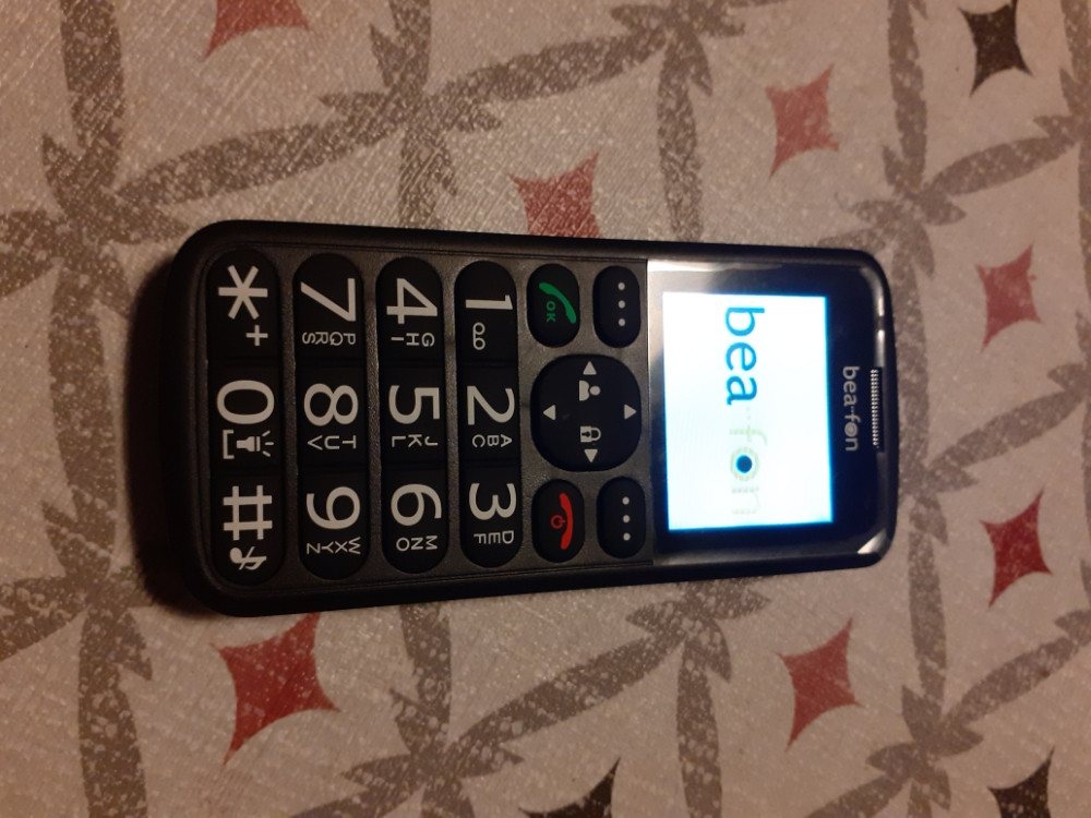 Mobitel Bea fon  S 33
