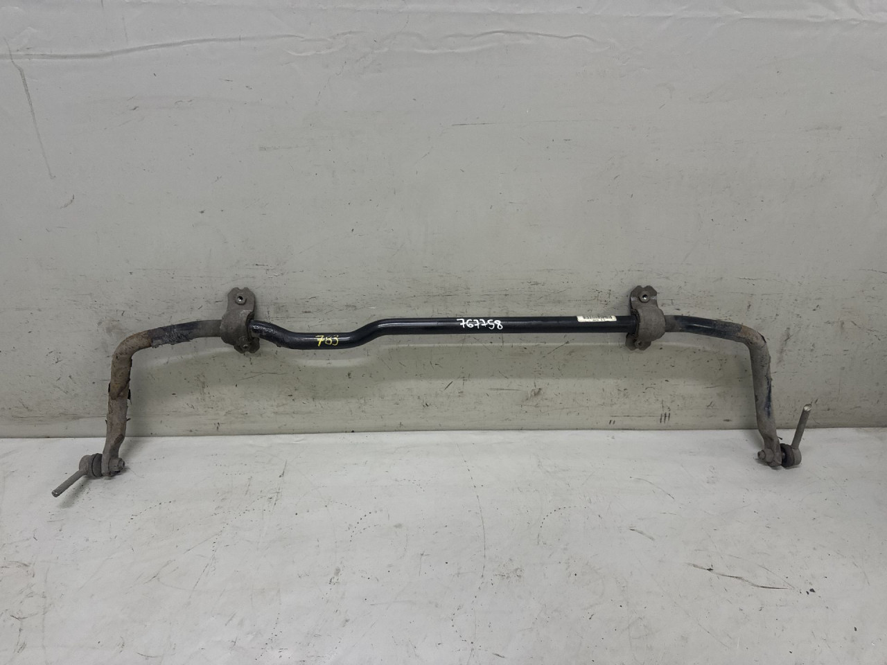 BALANS STANGA VW PASSAT B8 > 14- 3Q0411303K