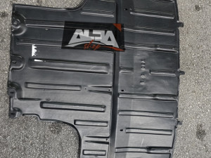 Zaštita plastika motora Audi q7