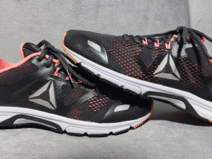 Patike Reebok broj 39