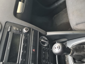 Ručica i mehanizam mjenjača Audi A3 8P 1.6 tdi