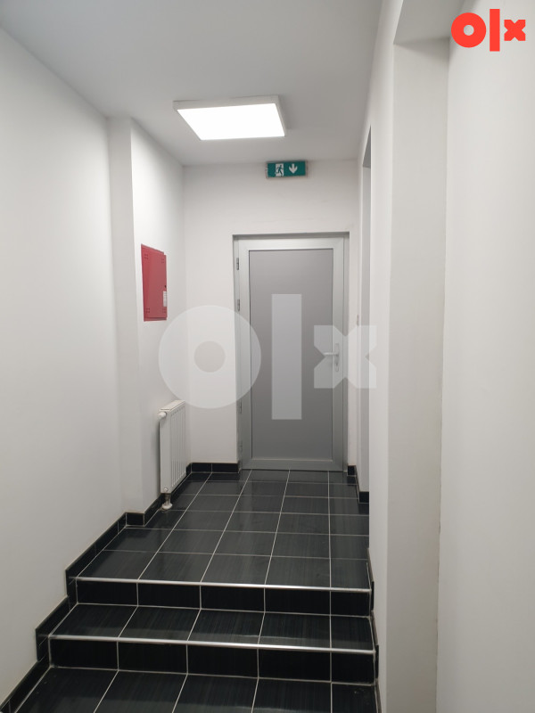 Poslovni prostor 205m2 pogodan za ordinaciju ili polikliniku 5