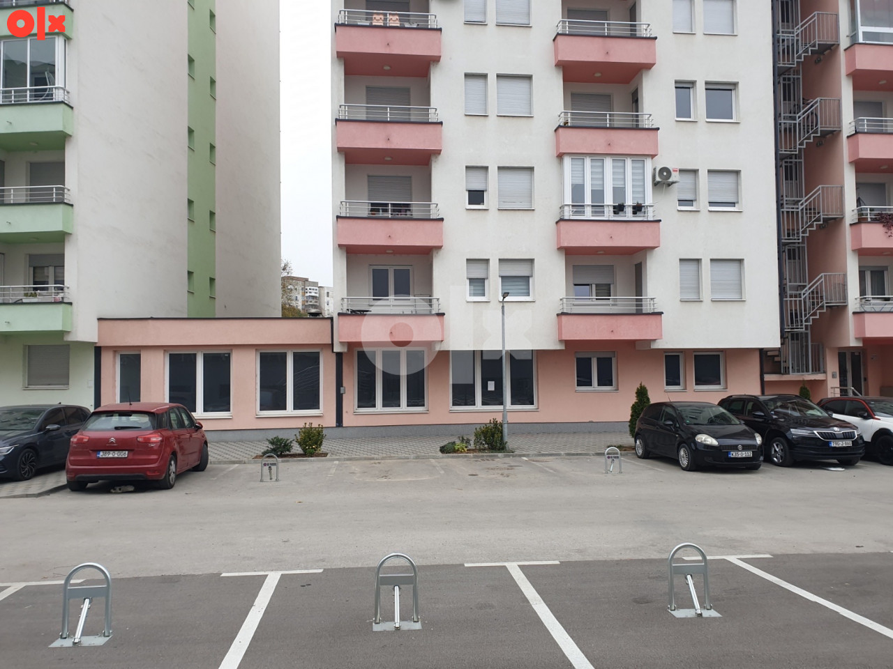 Poslovni prostor 205m2 pogodan za ordinaciju ili polikliniku 20