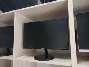 SAMSUNG 22" LED SLIM HDMI FULL HD KAO NOVI