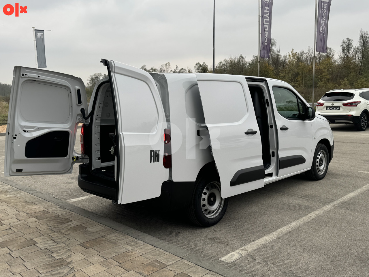Fiat Doblo Cargo 2024 L2 1.5 BlueHDi 100 6MT