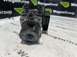 ABS pumpa Volkswagen Golf 5 (fotografija 2)