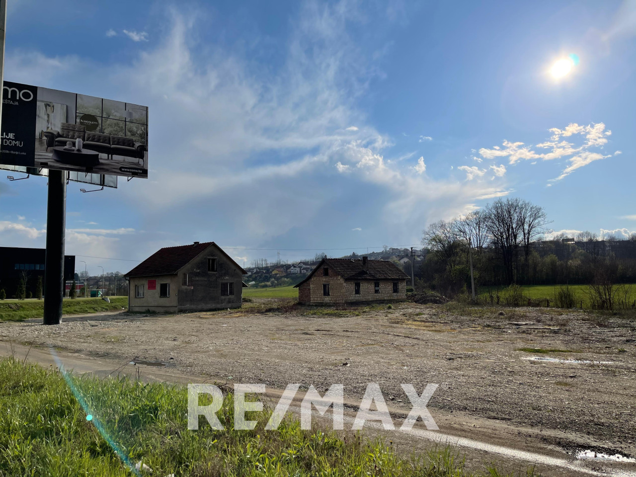 Odlično zemljište za hale i poslovne objekte - 5500m2 2