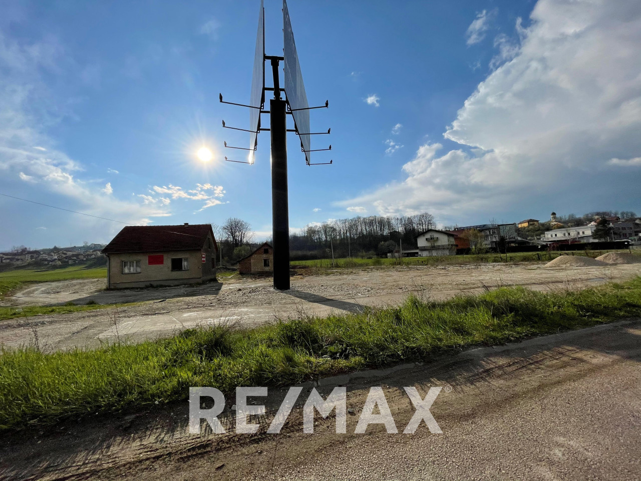 Odlično zemljište za hale i poslovne objekte - 5500m2 3