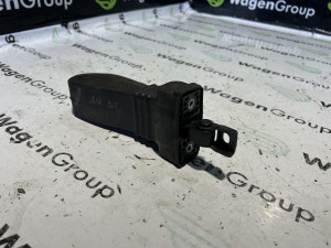 Granicnik vrata p.l Audi A4 B8