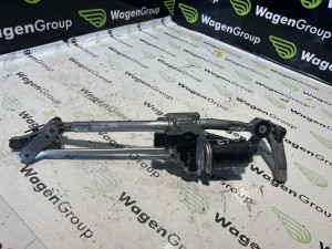 Motoric poluga prednjeg brisaca BMW E90 (fotografija 2)