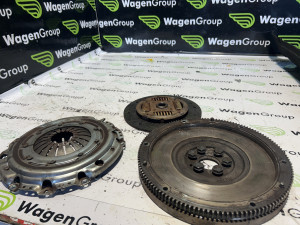 Set kvacila fiksni Volkswagen Golf 5