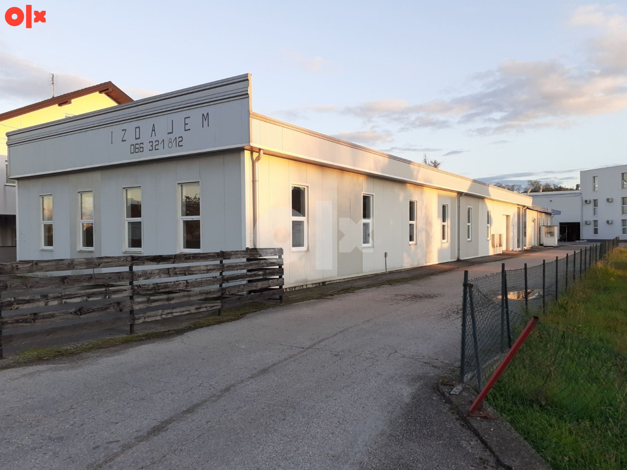 Skladišta i hale Derventa 1400m2 3