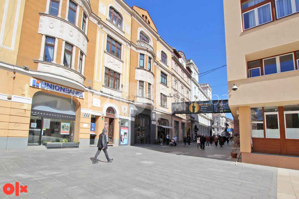 m2: Ferhadija / petosoban salonski stan 170m2 / 3. sp 19