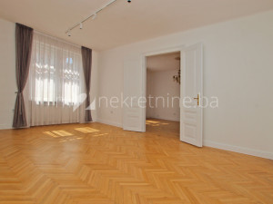 m2: Ferhadija / petosoban salonski stan 170m2 / 3. sp photo 2