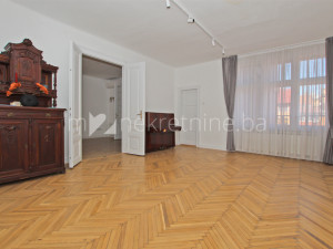 m2: Ferhadija / petosoban salonski stan 170m2 / 3. sp photo 5
