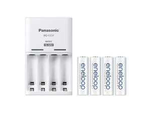 PANASONIC punjač bat.+ baterije eneloop 4xAA