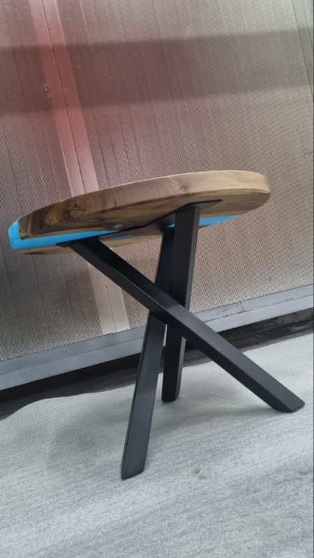 Side table epoxy - club - klub sto