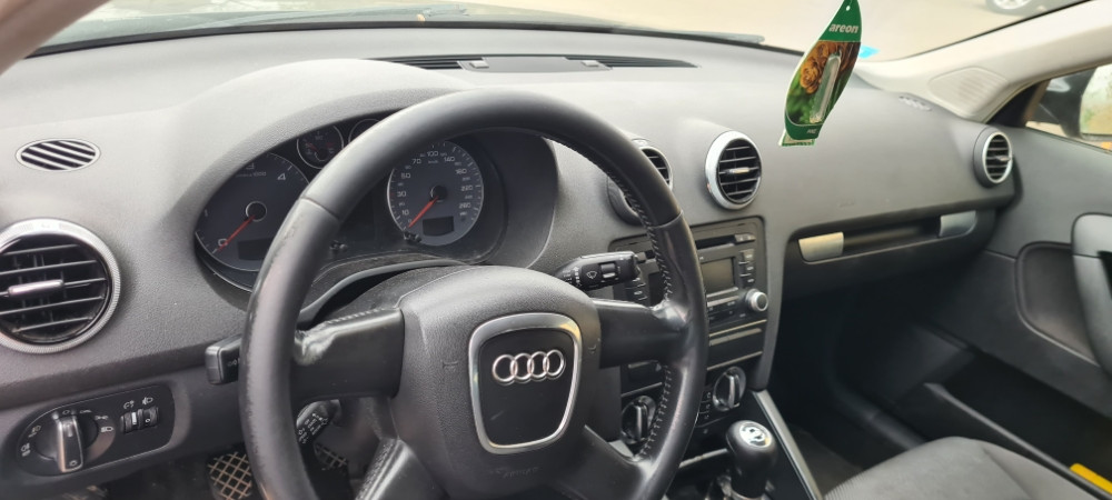 Motorić grijanja audi A3 8P 2011 g