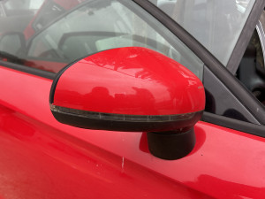 Retrovizor desni Audi A1 2012 (fotografija 2)