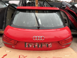 Gepek vrata Audi A1 2012