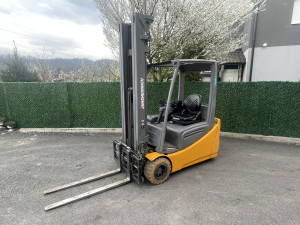 VILJUSKAR JUNGHEINRICH EFG220 2019GOD/2t/TRIPLEX