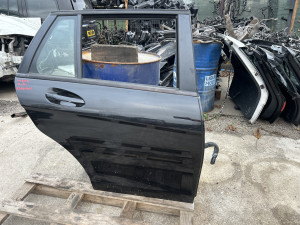 Vrata zadnja desna Mercedes W204 2013