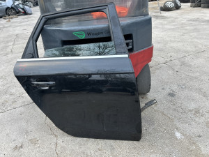 Vrata zadnja desna Audi A4 B8 2010