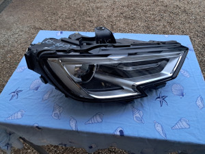 Far desni xenon led audi a3 2017-2019