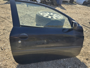 Peugeot 206 prednja desna vrata - 2 vrata