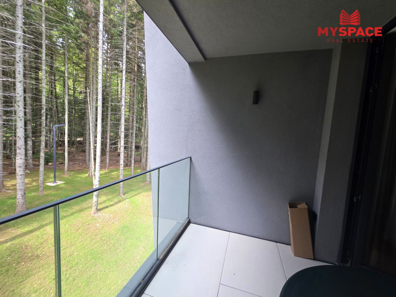 MY SPACE/ Apartman/ Bjelasnica/ NAMJESTEN/ 54 m2 10