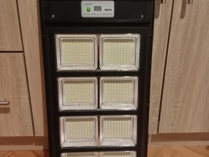 Led solarna ulična lampa 800W reflektor