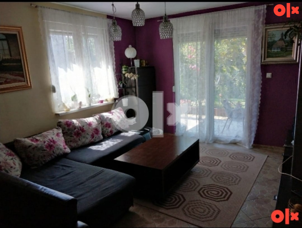 Kuća 260 m2 Tuzla sa 3 stana zamjena uz doplatu 3