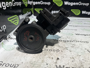 Servo pumpa Mercedes W204