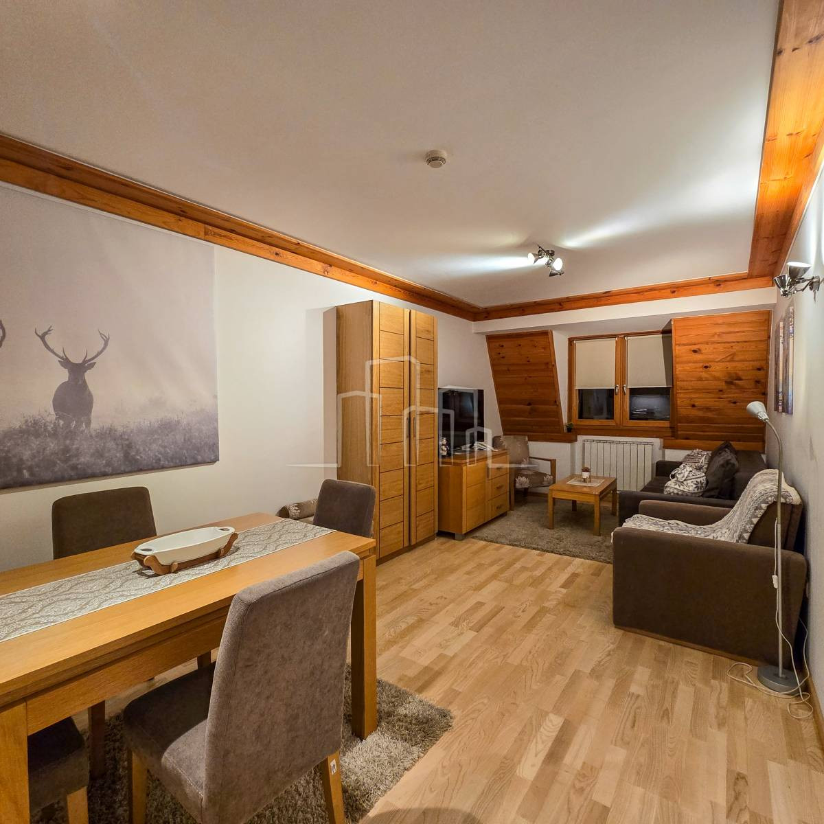 Opremljen apartman 50m2 Hotel Vučko Jahorina 2