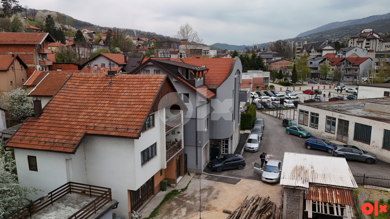 Kuća Travnik 300m2 2