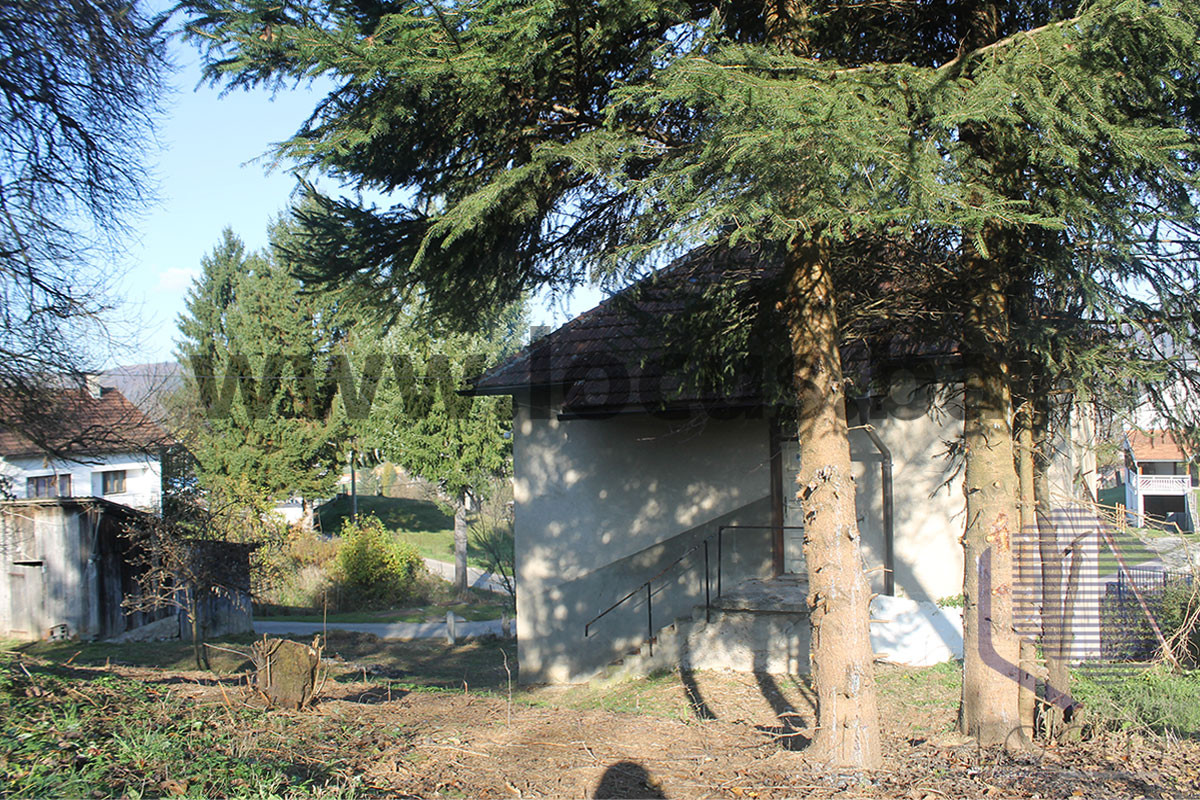 LOCUS prodaje: Kuća na parceli 5.494m2, Kreševo 6