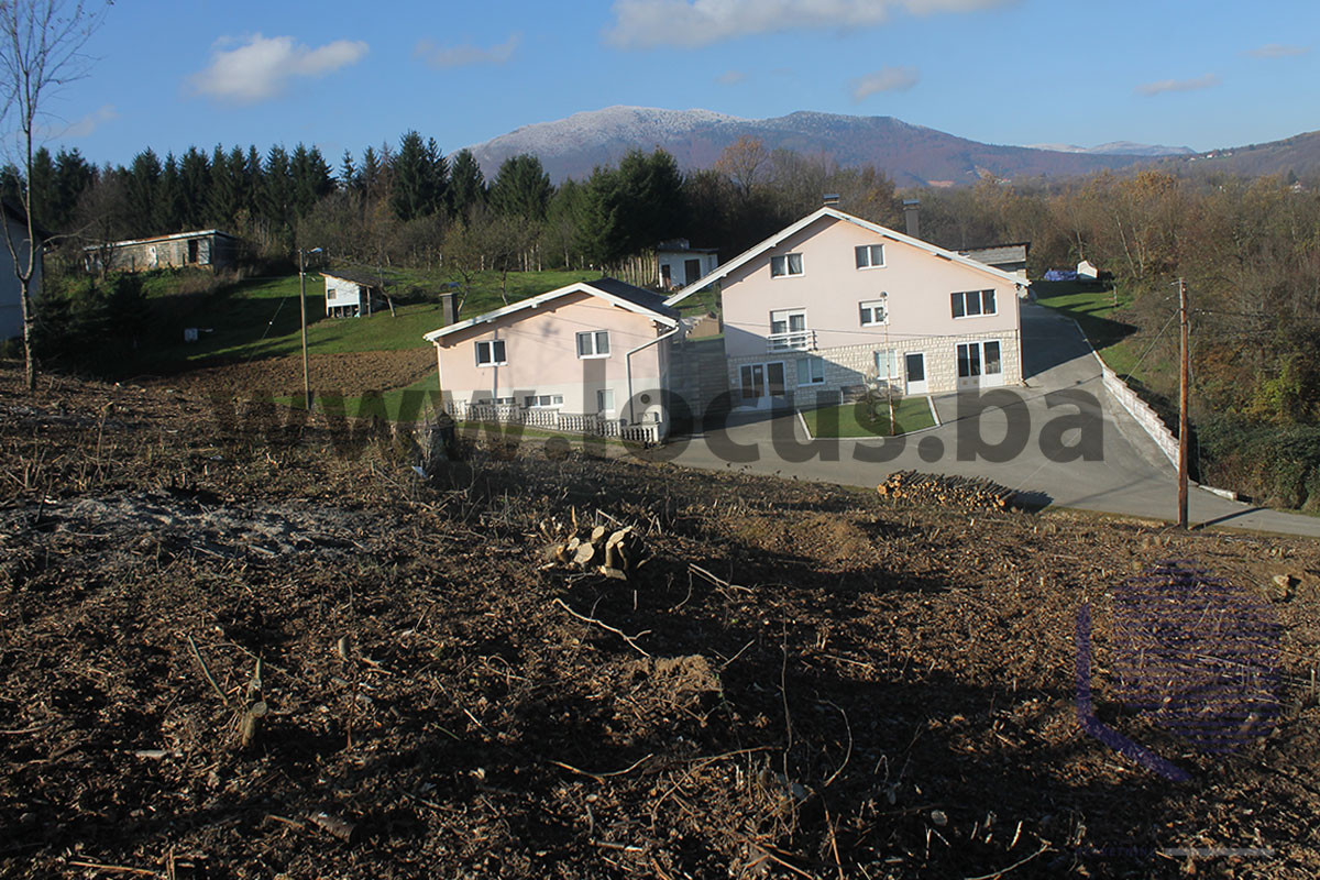 LOCUS prodaje: Kuća na parceli 5.494m2, Kreševo 16