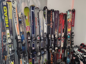 SKIJE PANCERICE KACIGE Tuzla na kupovinu svih SKIJE 35km