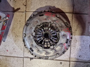 Korpa lamela zamajac plivajuci FORD FOCUS FOKUS 2 2.0 100KW TDCI