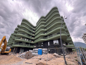 Business Space Waves photo 3